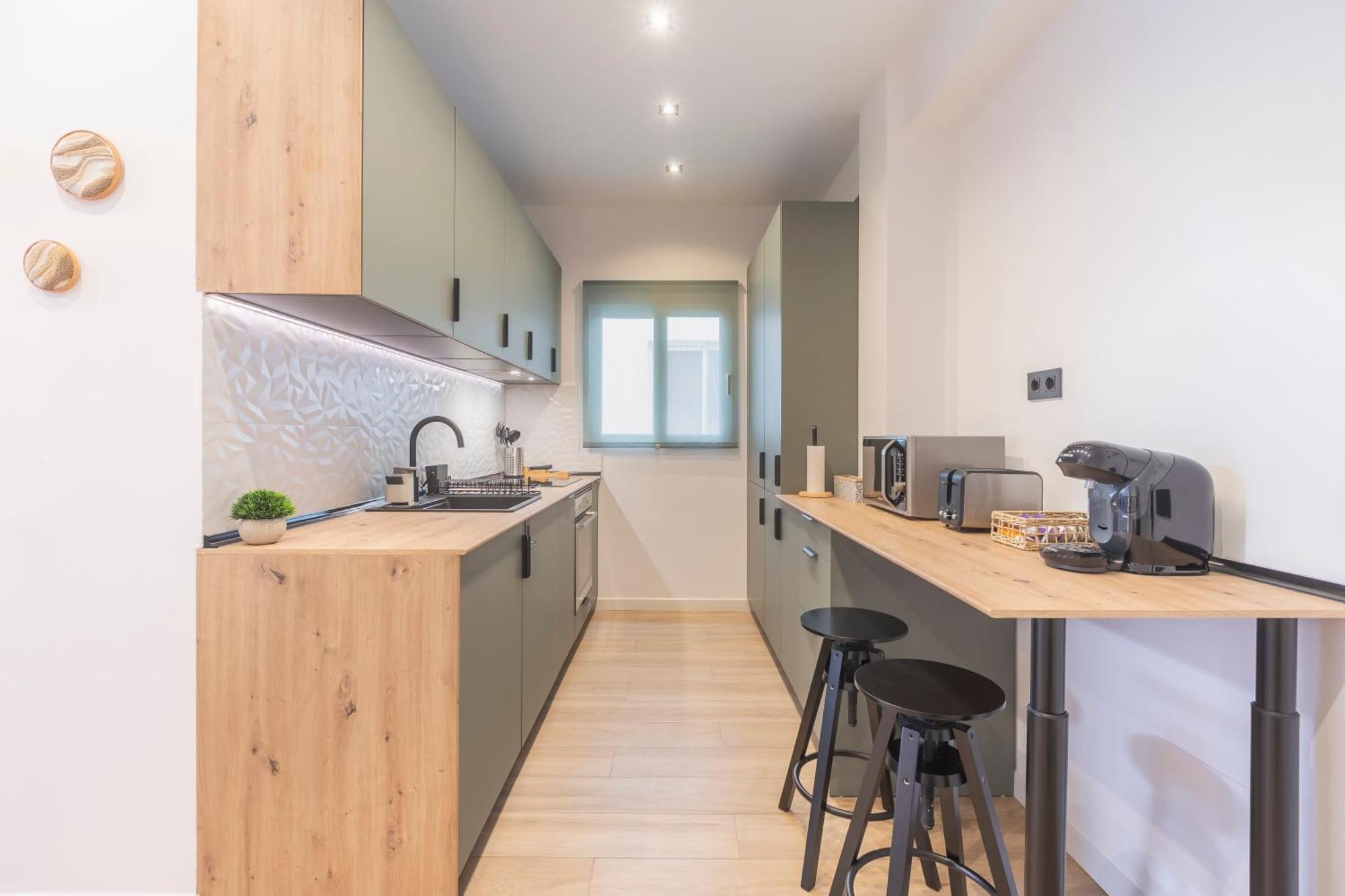 Fully Renovated Apartment In The Heart Of Fuengirola, 2 Min Walk To The Beach Exteriér fotografie