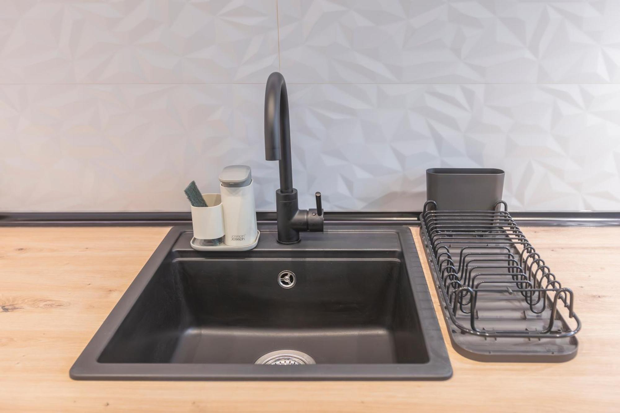 Fully Renovated Apartment In The Heart Of Fuengirola, 2 Min Walk To The Beach Exteriér fotografie