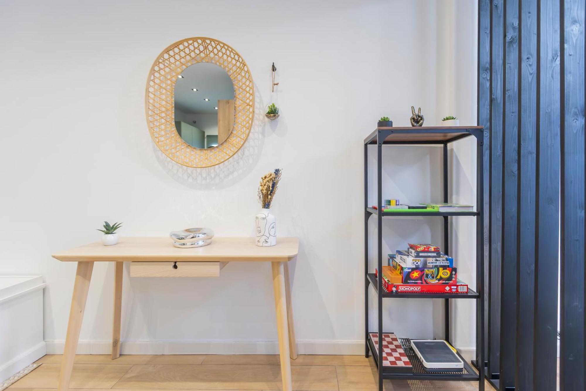 Fully Renovated Apartment In The Heart Of Fuengirola, 2 Min Walk To The Beach Exteriér fotografie