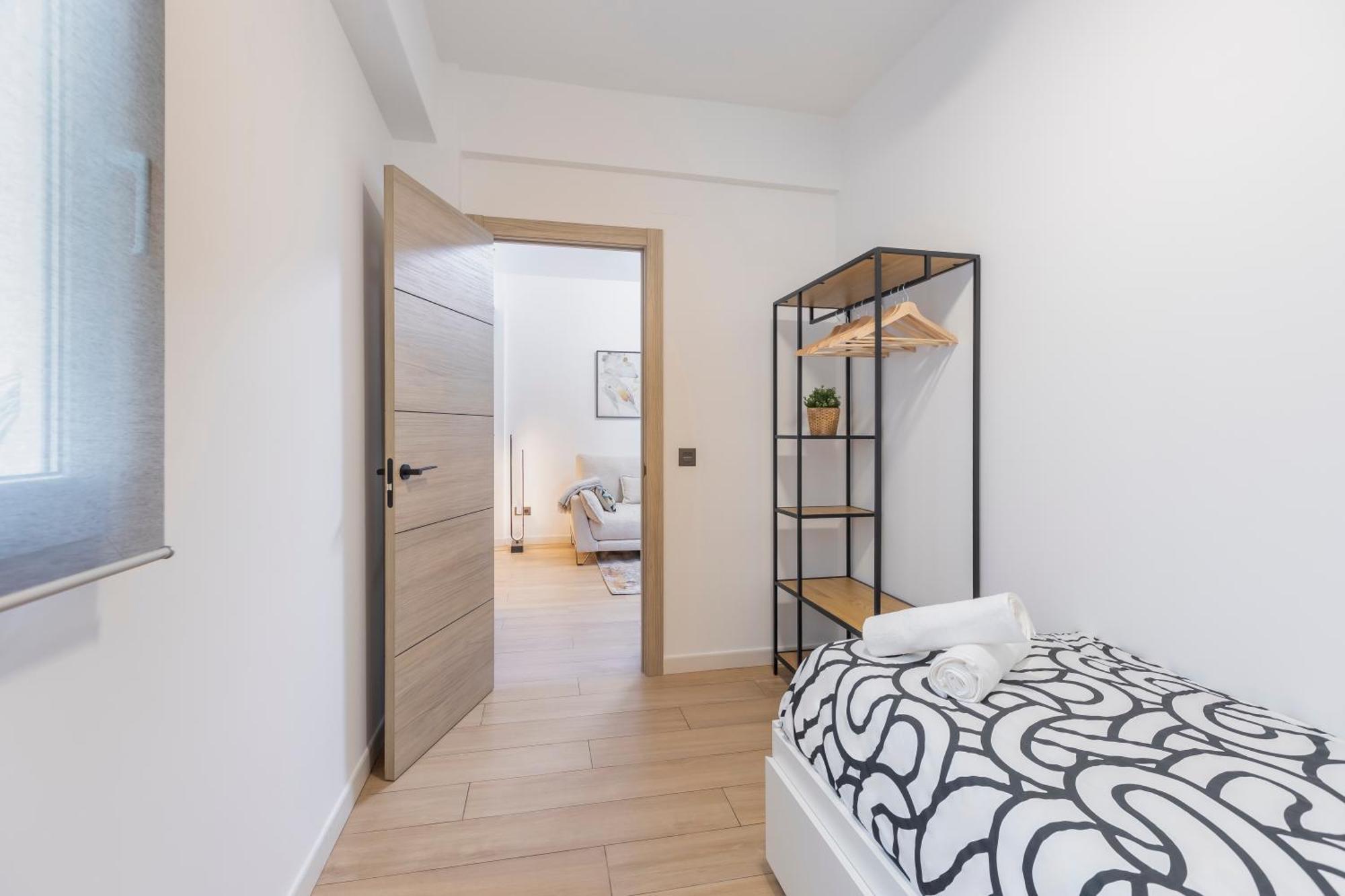 Fully Renovated Apartment In The Heart Of Fuengirola, 2 Min Walk To The Beach Exteriér fotografie